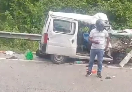 मणिमाई मंदिर के पास भीषण सड़क हादसा, दो की मौत; पांच घायल, दो की हालत गंभीर