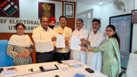 SIR पर कांग्रेस ने उठाए सवाल, मुख्य निर्वाचन अधिकारी से मिला प्रतिनिधिमंडल