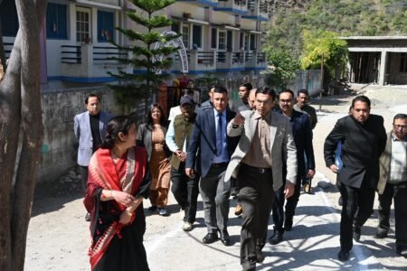 जिलाधिकारी ने (के०जी०बी०वी०)त्यूनी खेल मैदान लिए DMF से रु० 10.00 लाख स्वीकृत; 6 लाख की प्रथम किस्त जारी