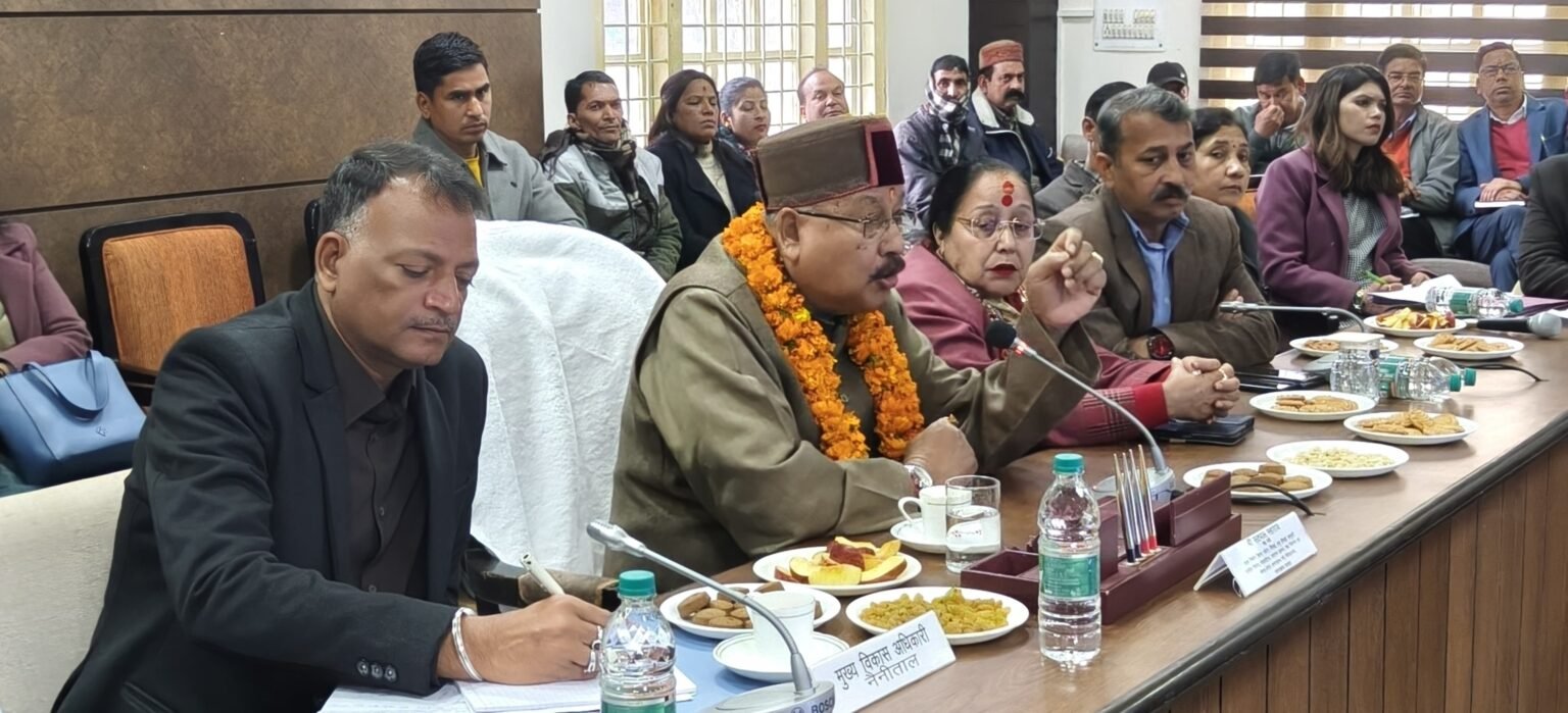 कैंचीधाम बायपास हर हाल में 15 जून तक हो जाए यातायात शुरू। महाराज