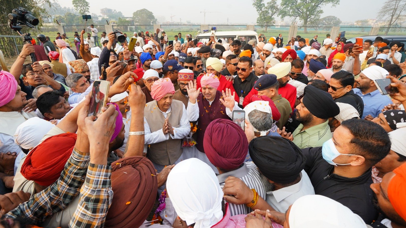 देहरादून का ऐतिहासिक झंडा जी मेला इस बार हाईटेक, फेसबुक-यूट्यूब पर होगा LIVE