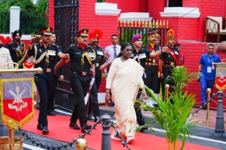 राष्ट्रपति द्रौपदी मुर्मू की गरिमामई उपस्थिति में आईएमए की पासिंग आउट परेड सम्पन्न